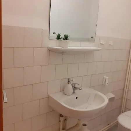 Apartament Alexandra * Bucarest
