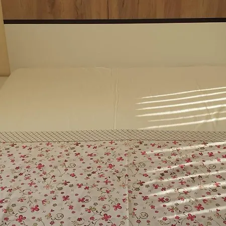 Apartament Alexandra Apartment